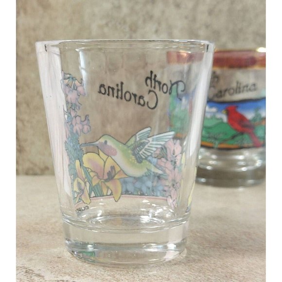 North Caroline Shot Glass Set of 2 Red Yellow Bird Souvenir Travel Memorabilia - Picture 11 of 12